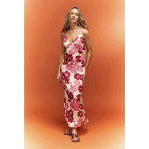 PLAN C x RTR Multicolor Floral Slip Dress Size 4 with Fabric Pull